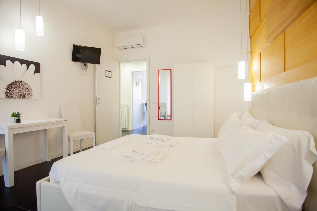 Cristoforo Porta Ticinese Aparthotel 4Pax Wifi Milán Exterior foto